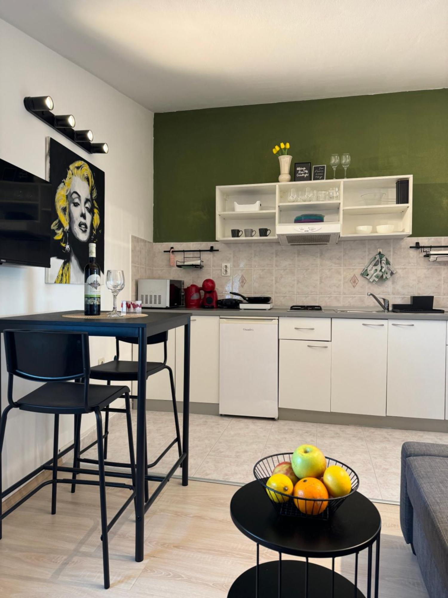 San Marco Makarska Apartment Bagian luar foto